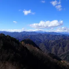 両神山