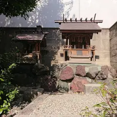 八白龍神社