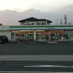 ファミリーマート 一宮東五城店