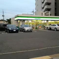 ファミリーマート 千葉本町二丁目店