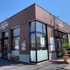 レブレッソ金沢寺地店