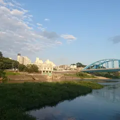 丸子橋ピクニック広場