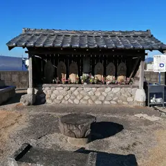 六体地蔵・小田墓地