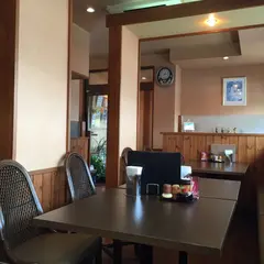 洋食屋ポニー