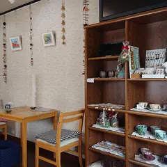 ホール・ギャラリー・喫茶 紫苑