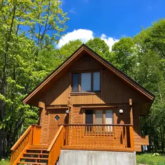 山の交流館とむら