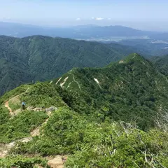 光兎山