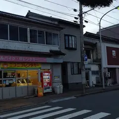 ニコニコレンタカー佐渡両津港店