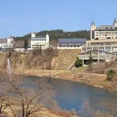 胎内川大噴水