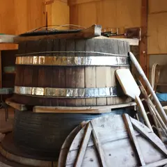 糀屋団四郎
