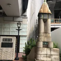 煉瓦銀座之碑とガス灯