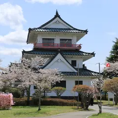 城山公園（涌谷城跡)