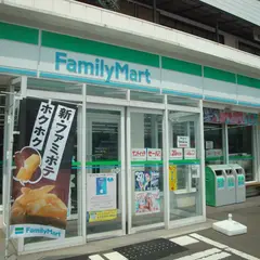 ファミリーマート 仙台上愛子店