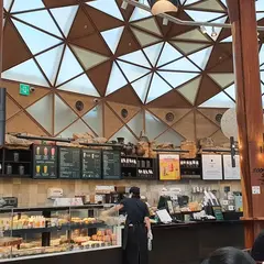 スターバックス コーヒー ファミエパークR店