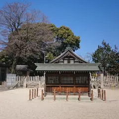 和爾良神社