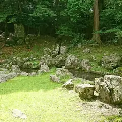 旧亀石坊庭園