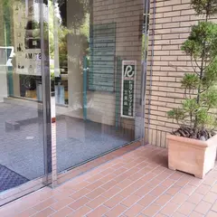 トヨタレンタカー 三宮店