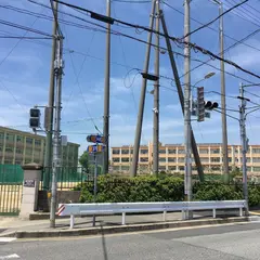 神戸市立岩岡中学校