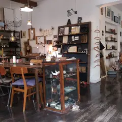 Aroom
