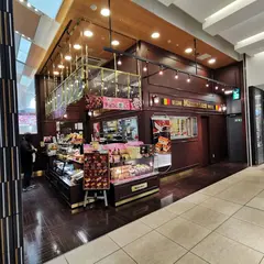 マネケン アスティ一宮店