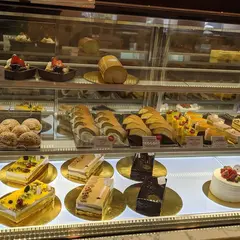 Satura Cakes