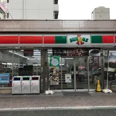ファミリーマート 岡山柳町店