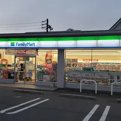ファミリーマート 岡山西長瀬店