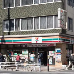 セブン-イレブン 横浜桜木町駅前店