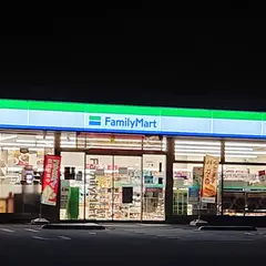 ファミリーマート ひたちなか足崎店