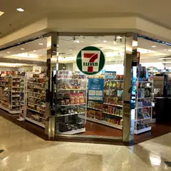 セブン-イレブン ロワジールホテル那覇店