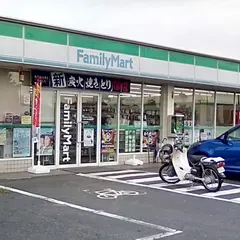 ファミリーマート 加茂川東海村松店