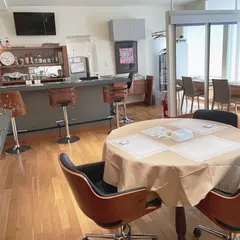 CAFE&BAR サリチェ