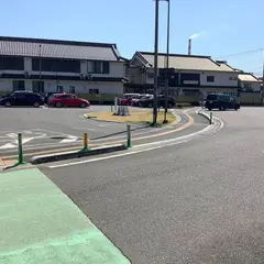 道の駅 たけはら 駐車場