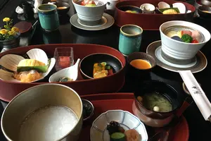 有馬温泉で食べ歩き♨️六甲山で神戸の夜景も満喫する旅