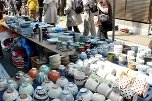 陶器の町「多治見」で陶器の器を大人買い！