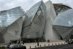 パリ、近代建築を巡る旅