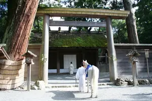 日本最大級のパワースポット伊勢神宮と夫婦岩の旅