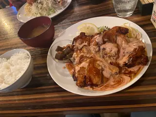ニジイロ食堂(マルカン鶏麺)