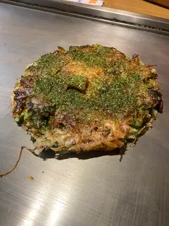でめ金