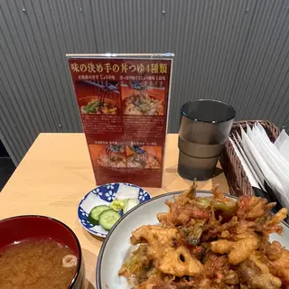 名代かき揚げ丼 半日家 名古屋伏見