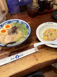 博多らーめんShin-Shin KITTE博多店