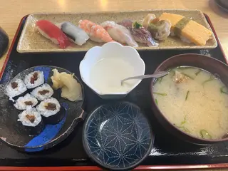 鮨処いしい