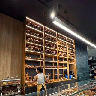 Publique Bakery