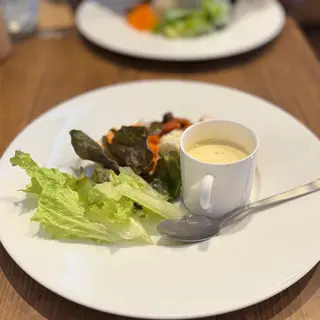 ＩＳＵＺＵ ＣＡＦＥ いすずカフェ
