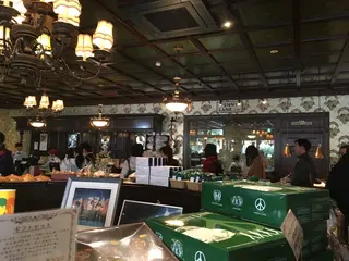 ペニーレイン鶴田店