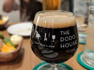 Craft Beer & Wine THE DODO HOUSE（ザ・ドードーハウス）