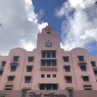  The Royal Hawaiian（ロイヤル ハワイアン ホテル）