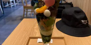 各地のSAなどドライブ途中での食事や給電、そして日帰り温泉。