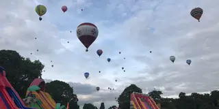 気球だらけのバルーンフェスタ！英国ブリストル（Bristol）での夏休みを堪能！