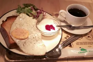 【噂のコーヒーの街】鳥取で珈琲さんぽ。新旧のカフェ喫茶を巡り倒そう！